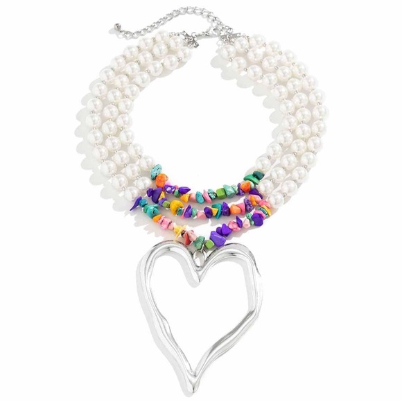 NEW| Beaded Multi-layer Crushed Stone Big Silver Heart Shaped Pendant Necklace - Picture 4 of 4
